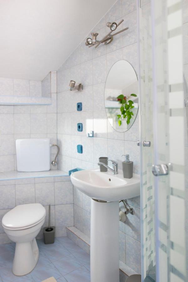 Apartman Ivo Kaštela Exterior foto