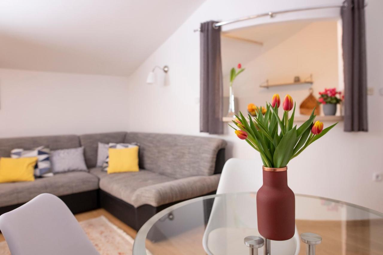 Apartman Ivo Kaštela Exterior foto